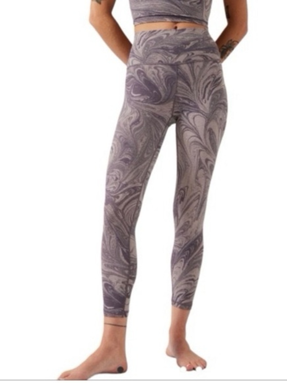 Athleta Transcend 7/8 Sumi Marble Violet Tight